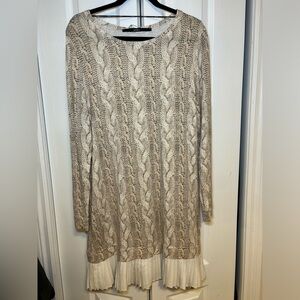 Kensie - Chic Mini Office Longue Sleeve Dress Cable Knit Pattern in Size L